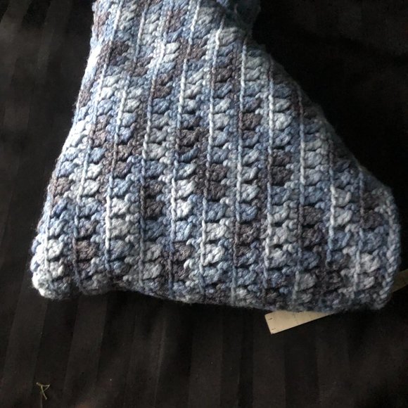 Vintage Hand Knit Chunky, Gorgeous Blue Fair Isle Sweater Excellent Condition - Picture 12 of 12